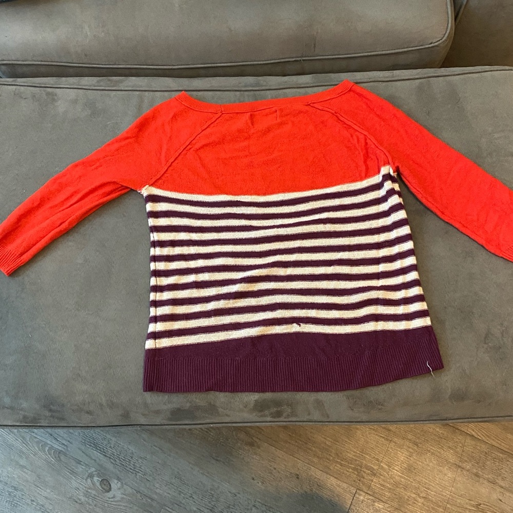 American Eagle top